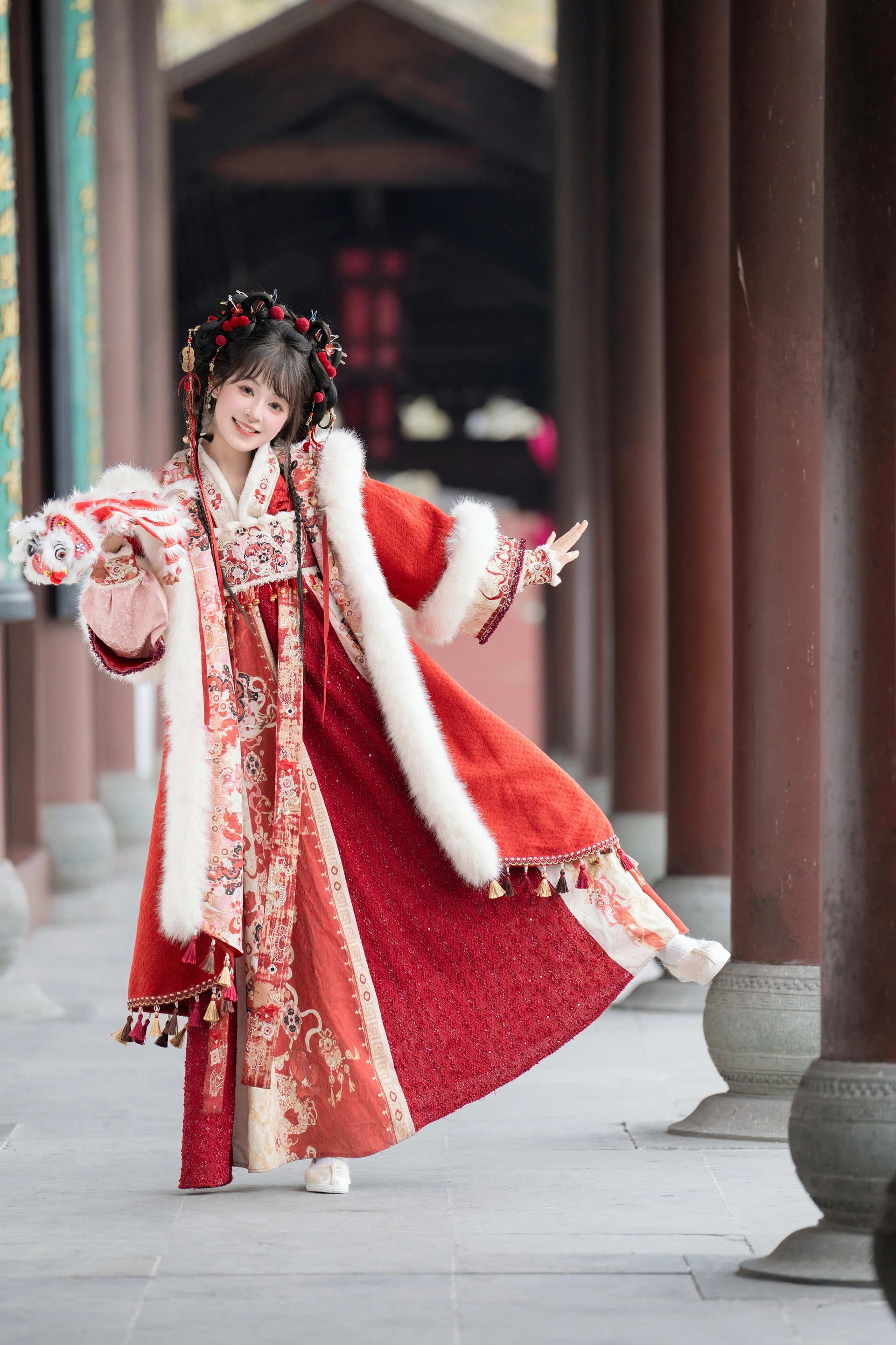 [YITUYU艺图语]2025.02.04 穿汉服过新年 夏芋小年 2